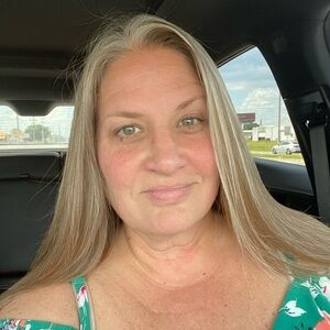 Meet your Posher, Carmen